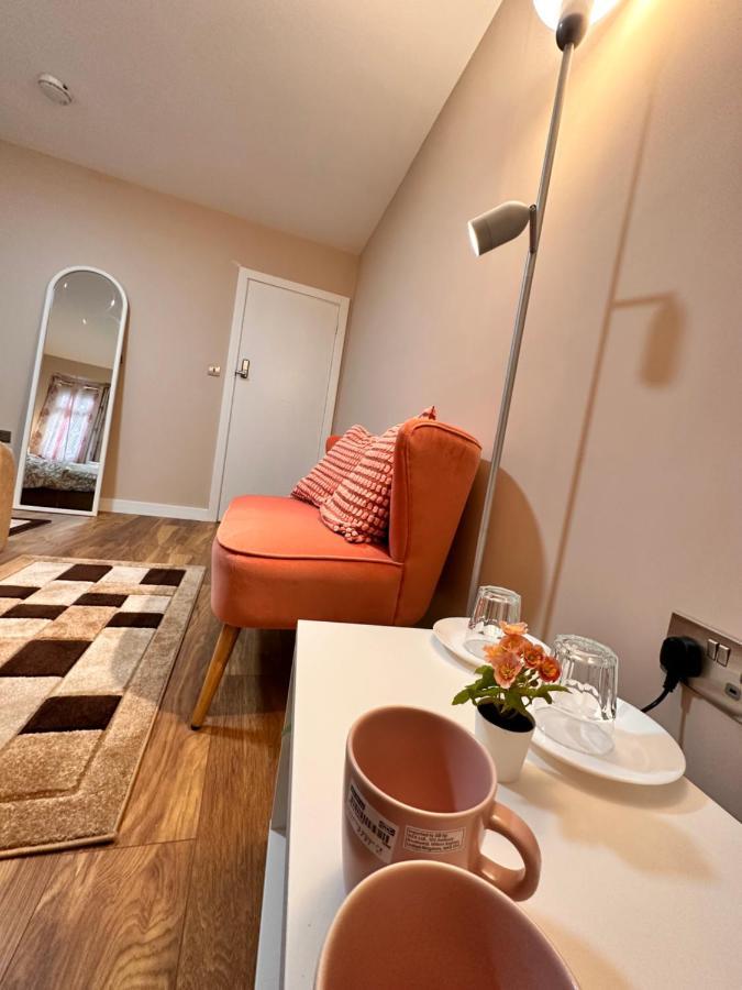 לונדון Canary Wharf Single Double And En-Suite Rooms מראה חיצוני תמונה