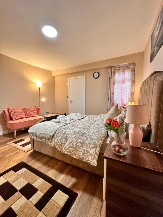 לונדון Canary Wharf Single Double And En-Suite Rooms מראה חיצוני תמונה